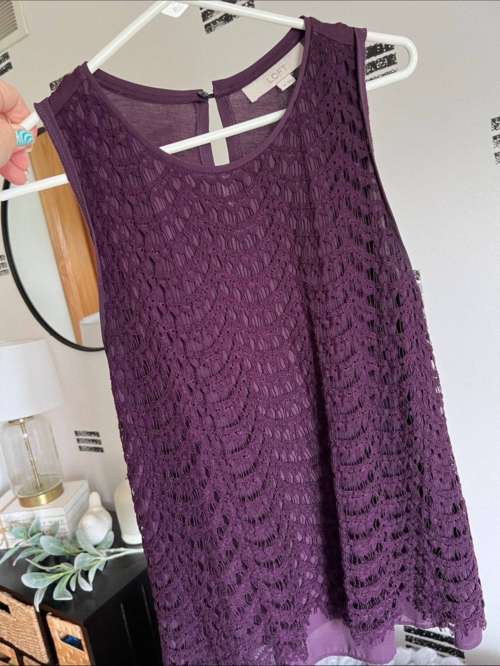 LOFT | Lot of 5 tops. Perfect for summer office attire. - Picture 7 of 8